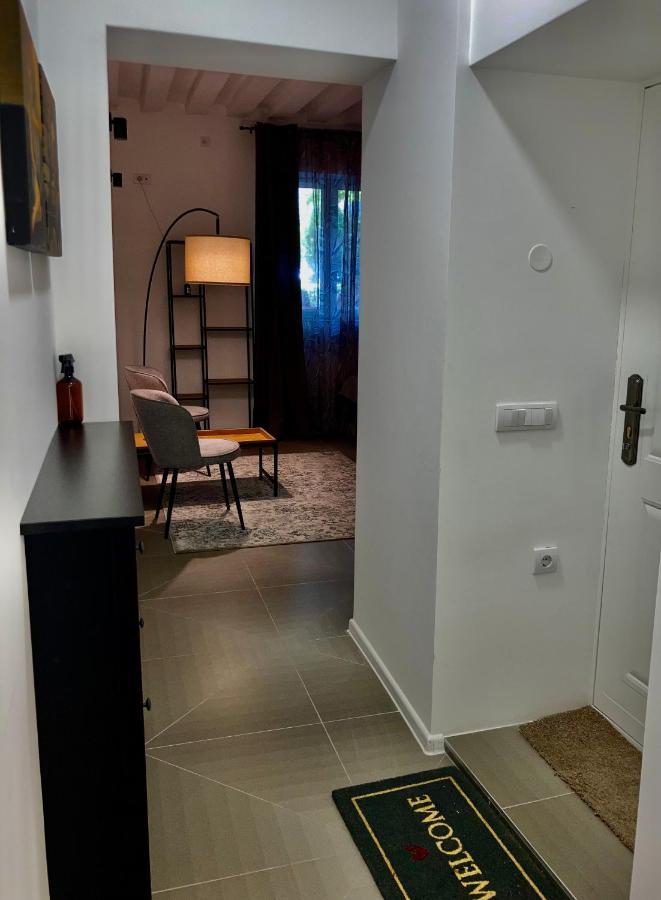 4Rooms 4U Βελιγράδι Εξωτερικό φωτογραφία